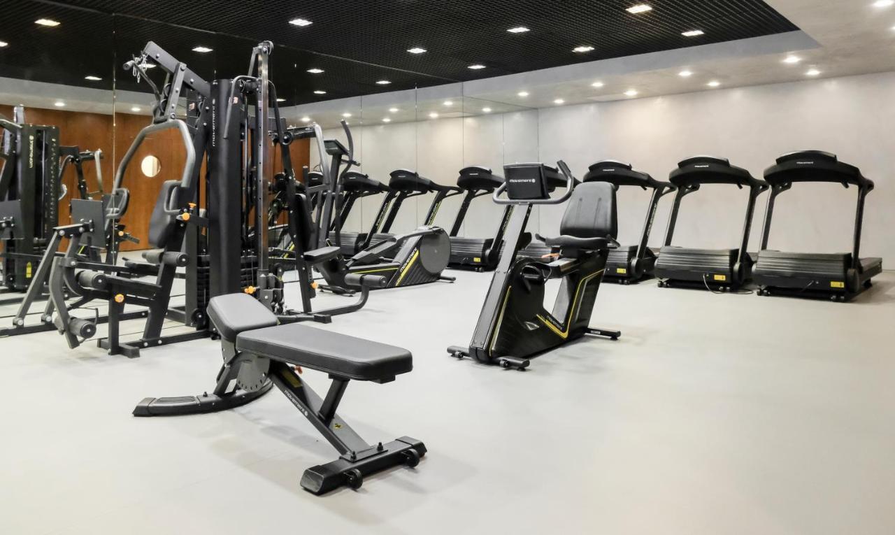 B Hotel Brezilya Dış mekan fotoğraf A gym in the UK